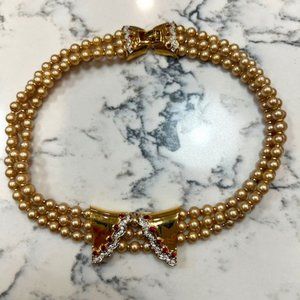 Nina Ricci vintage triple strand pearl choker style neclace with bows